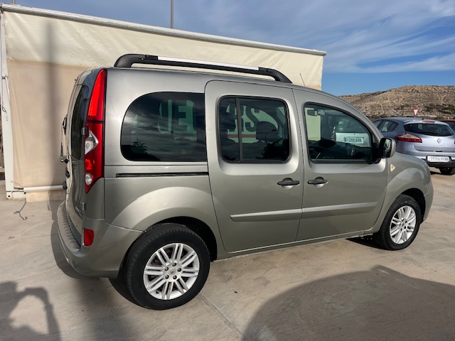 RENAULT KANGOO DCI COMBI