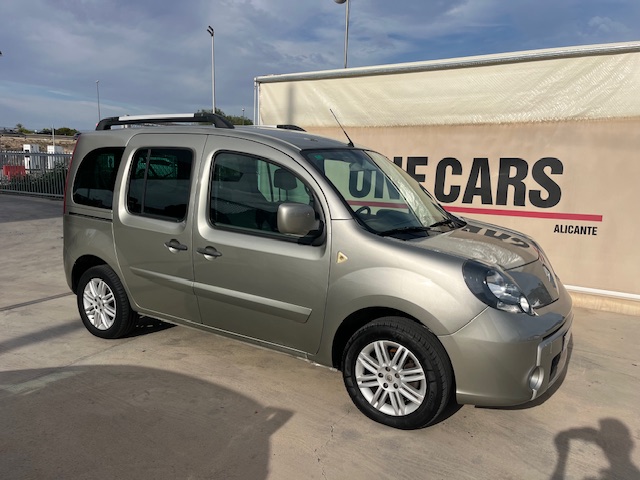 RENAULT KANGOO DCI COMBI