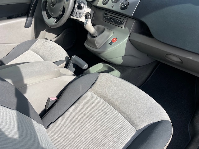 RENAULT KANGOO DCI COMBI