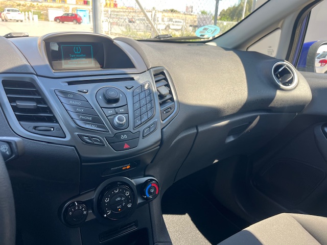 FORD FIESTA 1.2 TREND 5 P