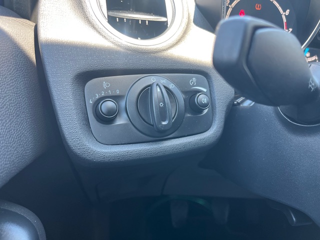FORD FIESTA 1.2 TREND 5 P