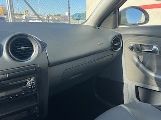 SEAT IBIZA 1.4 REFERENCE