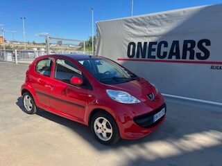PEUGEOT 107 URBAN MOVE 1.0
