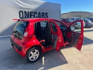 PEUGEOT 107 URBAN MOVE 1.0