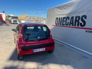 PEUGEOT 107 URBAN MOVE 1.0