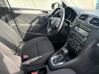 VOLKSWAGEN GOLF 1.6 ADVANCE