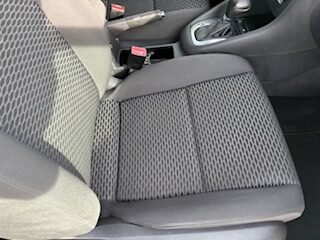 VOLKSWAGEN GOLF 1.6 ADVANCE