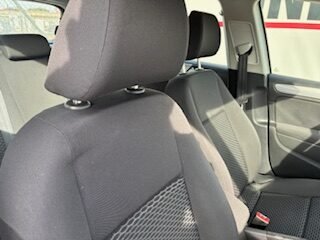 VOLKSWAGEN GOLF 1.6 ADVANCE