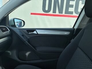 VOLKSWAGEN GOLF 1.6 ADVANCE