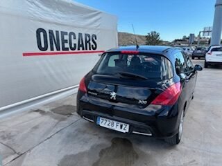 PEUGEOT 308 PREMIUM 2.0 HDI 