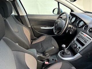 PEUGEOT 308 PREMIUM 2.0 HDI 