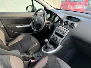PEUGEOT 308 PREMIUM 2.0 HDI 
