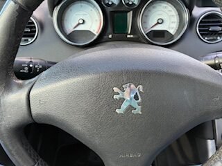 PEUGEOT 308 PREMIUM 2.0 HDI 