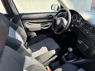 VOLKSWAGEN GOLF 1.9  TDI SOUL 110CV