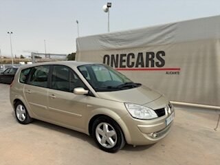 RENAULT GRAN SCENIC 1.6 ADVANCE