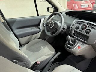 RENAULT GRAN SCENIC 1.6 ADVANCE