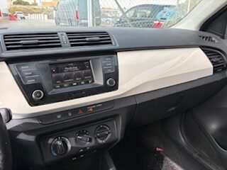 SKODA FABIA WAGON 1.0 ADVANCE