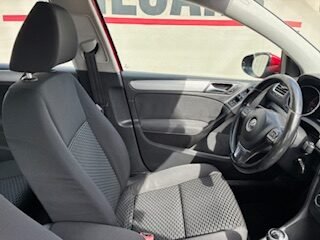 VOLKSWAGEN GOLF 1.6 TDI ADVANCE 105