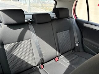 VOLKSWAGEN GOLF 1.6 TDI ADVANCE 105