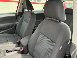 VOLKSWAGEN GOLF 1.6 TDI ADVANCE 105