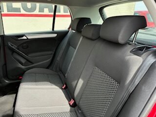 VOLKSWAGEN GOLF 1.6 TDI ADVANCE 105
