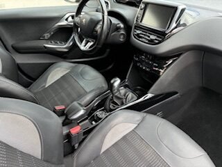 PEUGEOT 2008 E-HDI ALLURE