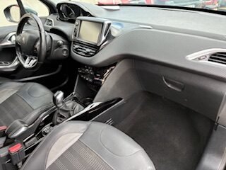 PEUGEOT 2008 E-HDI ALLURE