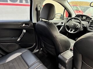 PEUGEOT 2008 E-HDI ALLURE