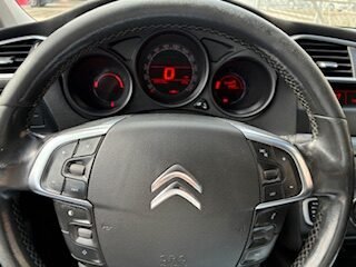 CITROEN C4 1.6 EXCLUSIVE 