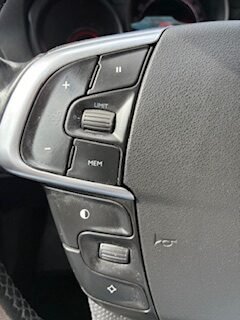 CITROEN C4 1.6 EXCLUSIVE 