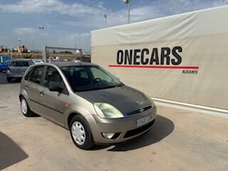 FORD FIESTA GUIA