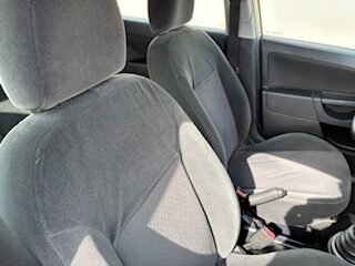 FORD FIESTA GUIA