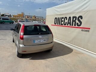 FORD FIESTA GUIA