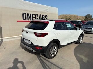 KIA STONIC 1.2 DRIVE