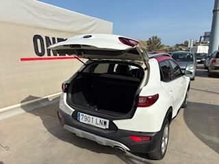 KIA STONIC 1.2 DRIVE