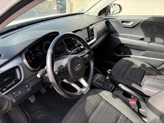 KIA STONIC 1.2 DRIVE