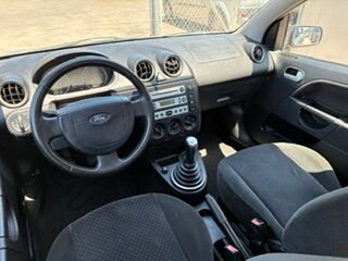 FORD FIESTA 1.4 GUIA