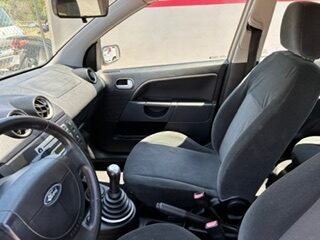 FORD FIESTA 1.4 GUIA