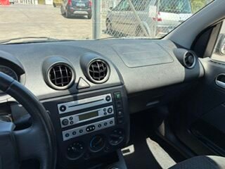 FORD FIESTA 1.4 GUIA