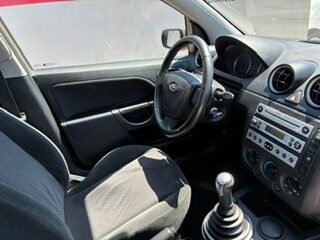 FORD FIESTA 1.4 GUIA