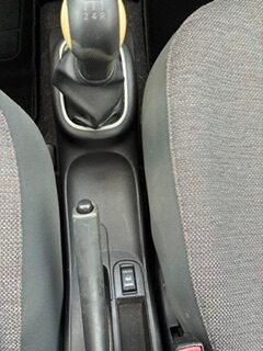 NISSAN MICRA 1.2 VISIA AA