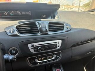 RENAULT GRAN SCENIC DINAMIC 7 P