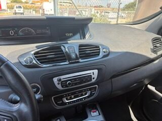RENAULT GRAN SCENIC DINAMIC 7 P