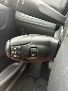 PEUGEOT 2008 1.6 BLUEHDI 120 CV ALLURE