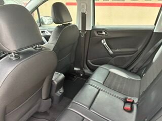 PEUGEOT 2008 1.6 BLUEHDI 120 CV ALLURE
