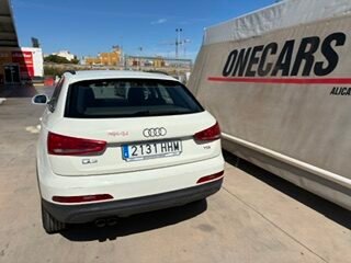AUDI Q3 2.0 TDI 